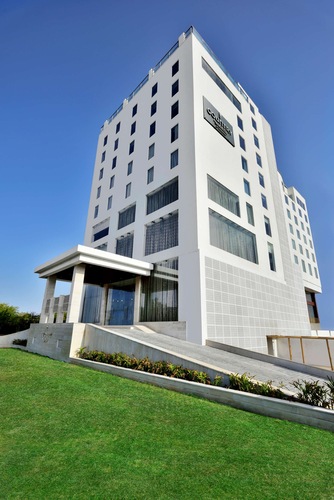 Hotels Kota Country Inn Suites