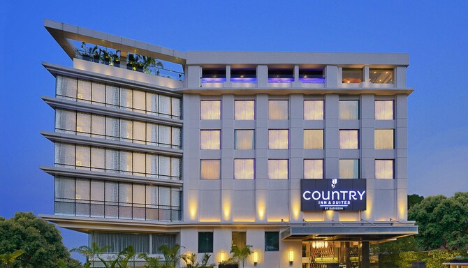 Country Inn andamp; Suites by Radisson, Manipal - Hotel Exterior