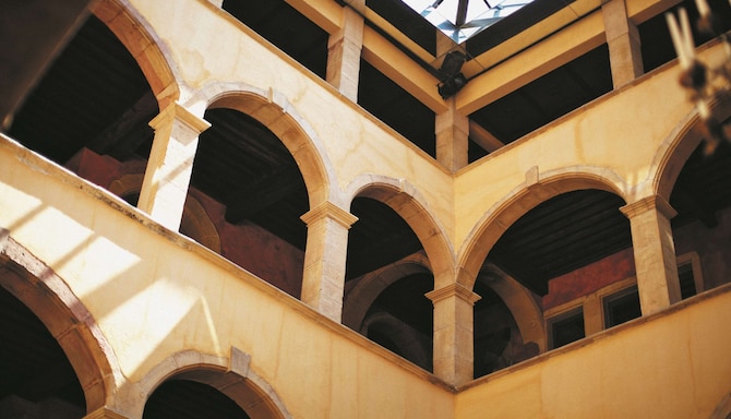 Cour des Loges Lyon, A Radisson Collection Hotel - Exterior