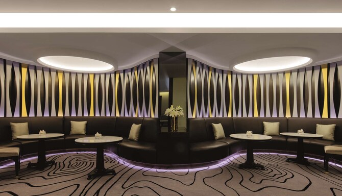 Hormuz Grand, Muscat A Radisson Collection Hotel - Vault Bar