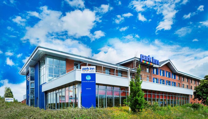 Park Inn By Radisson Birmingham Walsall - Hotel Exterior