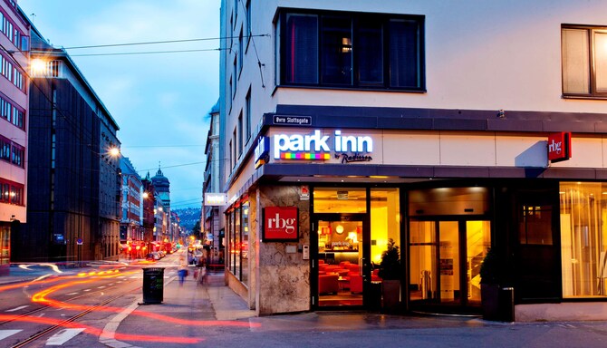 Park Inn By Radisson Oslo - Hotel Exterior