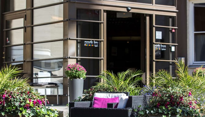 Park Inn By Radisson Uppsala - Hotel Exterior