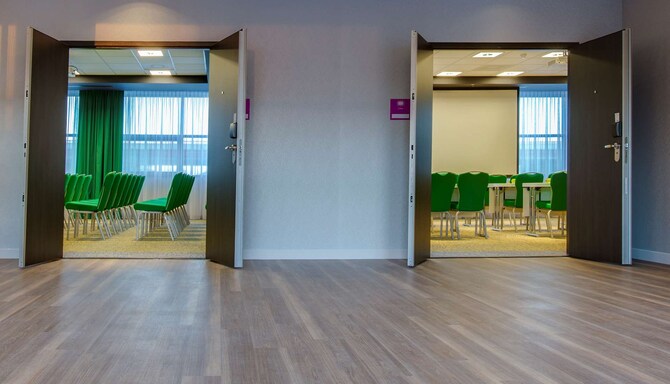 Park Inn by Radisson Amsterdam Airport Schiphol - Meting Room View from Hallway