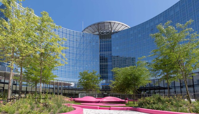 Park Inn by Radisson Amsterdam City West - Exterior View from Piazza