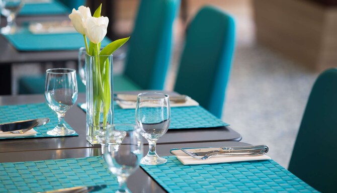 Park Inn by Radisson Dammam - Alwan Restaurant