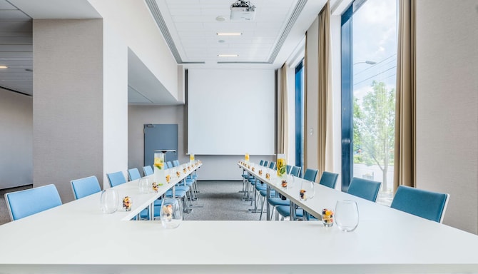 Park Inn by Radisson Danube Bratislava - Meeting Room Istropolis