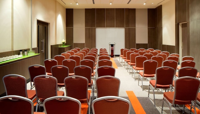 Park Inn by Radisson Davao - Meeting Room - Theatre Setup (PIDV)