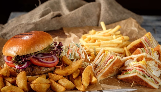 Park Inn by Radisson, Ekaterinburg - Restaurant Food