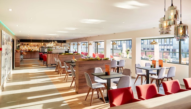 Park Inn by Radisson Hasselt – Restaurant