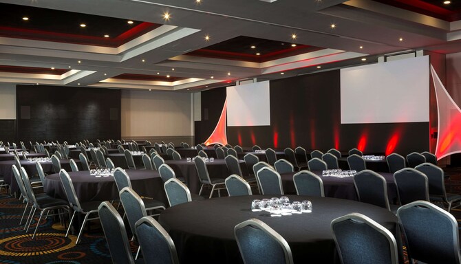 Park Inn by Radisson Hotel amp; Conference Centre London Heathrow – Tagungsraum