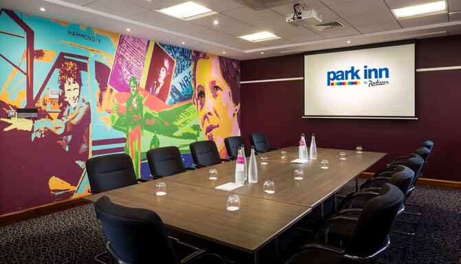 Tagungsraume Und Konferenzzentrum In Heathrow Park Inn By