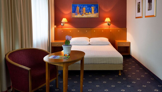 Park Inn by Radisson Meriton Conference & Spa Hotel Tallinn (Estonia) - Economy Double Room