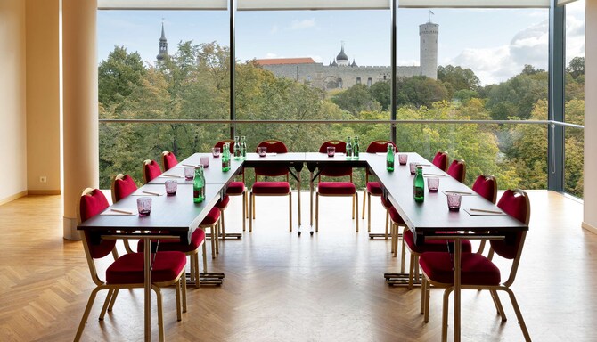 Park Inn by Radisson Meriton Conference & Spa Hotel i Tallinn (Estland) - møterom, Grand Panorama, u-oppsett med utsikt