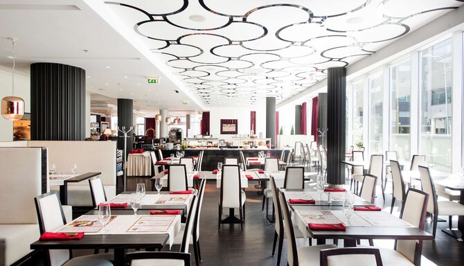 Park Inn by Radisson Meriton Conference & Spa Hotel Tallinn (Estonia) - Restaurant Grill250°