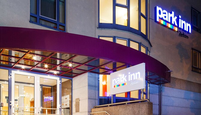 Park Inn By Radisson Munich - Außenansicht des Hotels