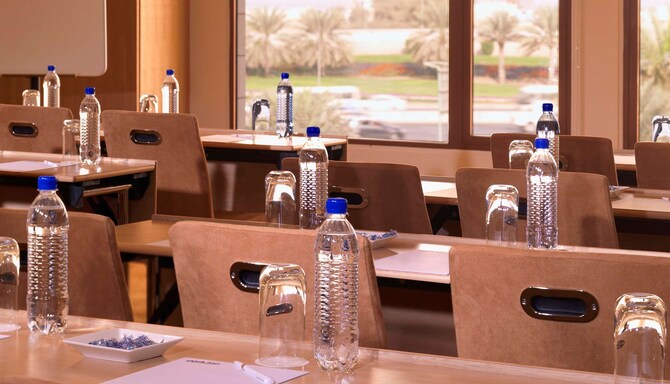 Park Inn by Radisson, Muscat - Meeting Room Classroom Style