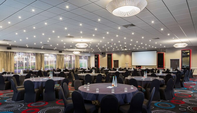 Park Inn By Radisson Northampton - Conference