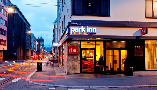 Park Inn By Radisson Oslo – Hotellexteriör