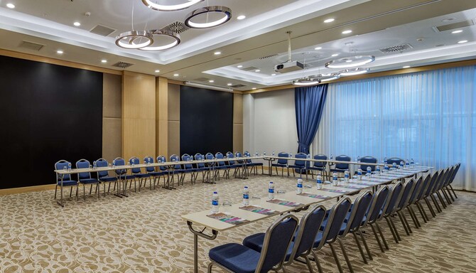 Park Inn by Radisson Samsun - Meeting Room