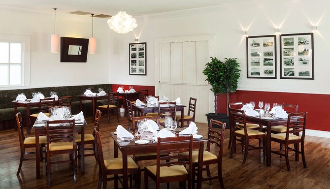 Park Inn By Radisson Shannon Airport - Restaurant