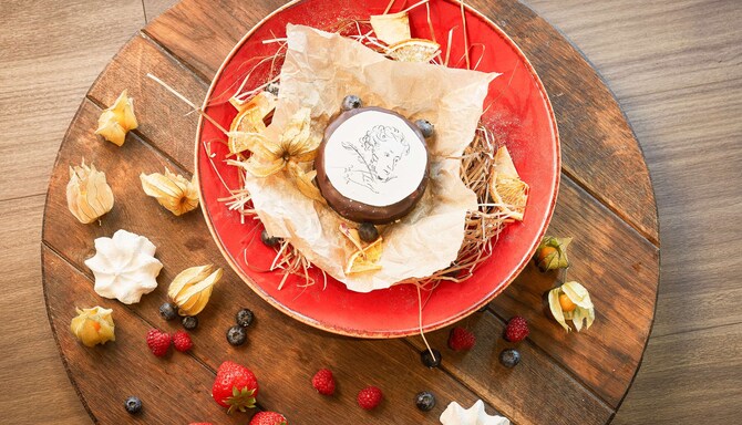 Park Inn by Radisson, Sheremetyevo Airport Moscow - Pushkin cake