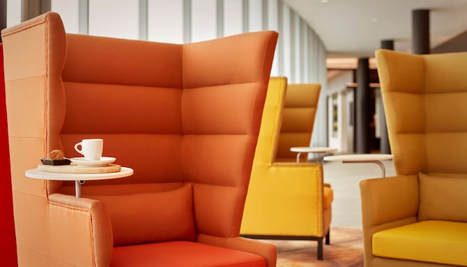 Park Plaza Amsterdam Airport – Lobby detail