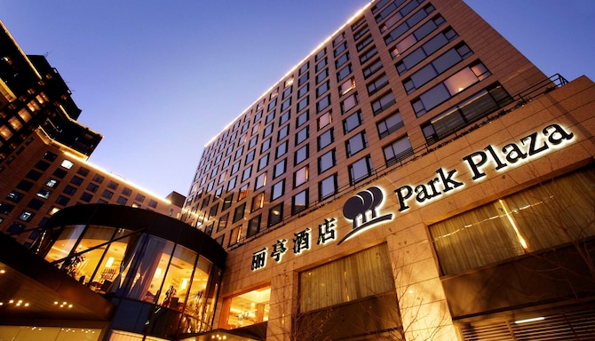 Park Plaza