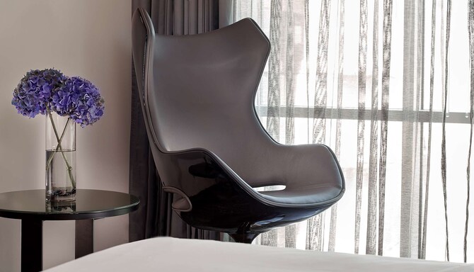 Park Plaza London Riverbank - Executive Room Detail