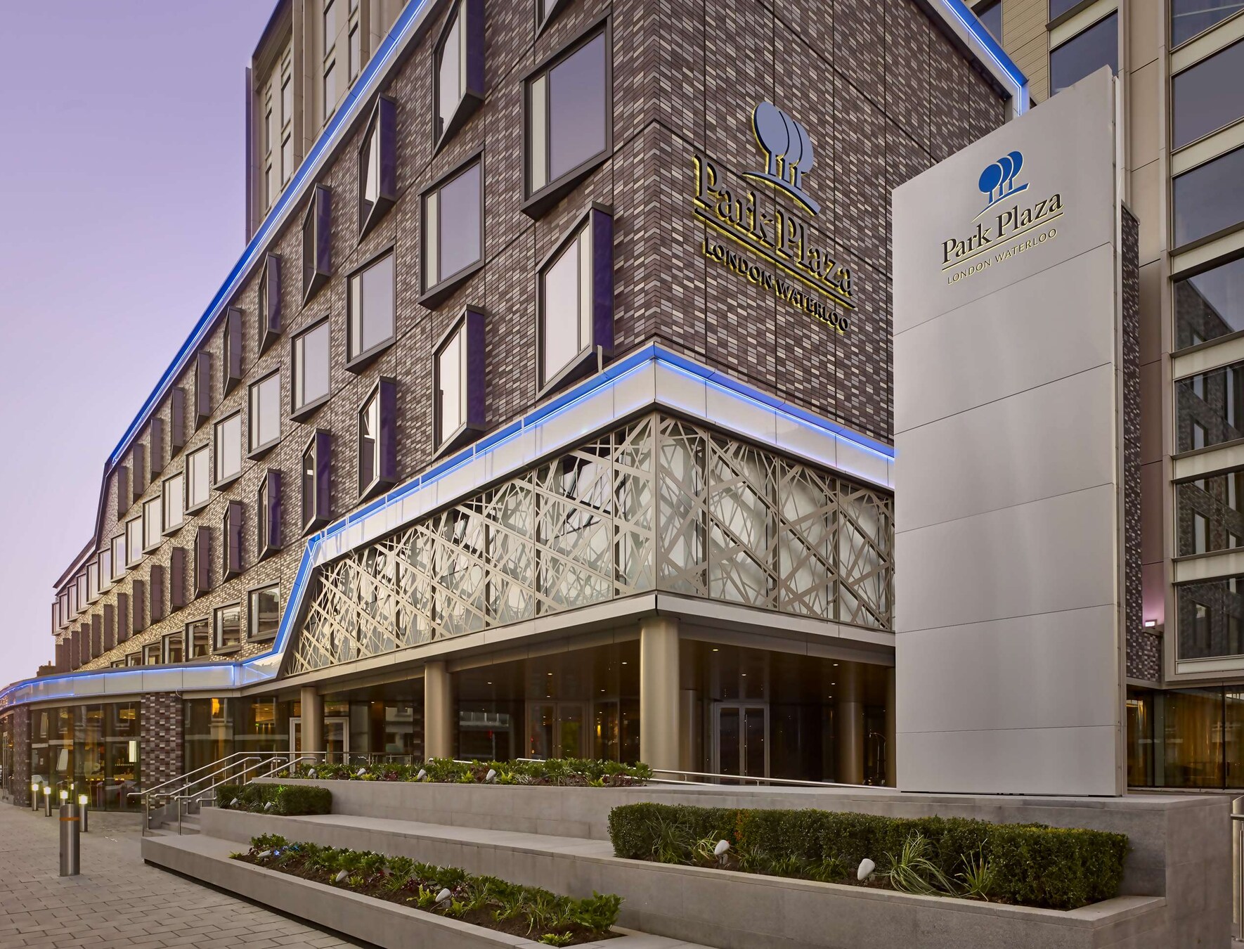 South Bank London Hotels Park Plaza Explore Hotel