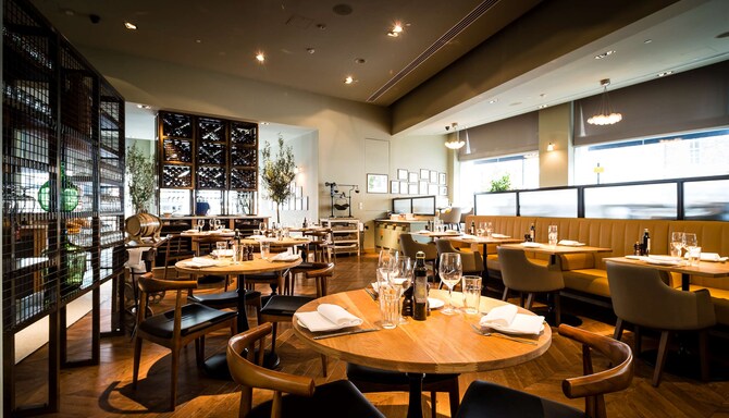 Park Plaza Victoria London – Restaurant Tozi