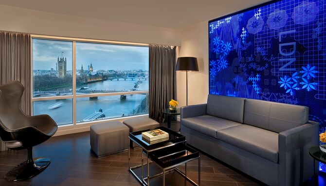 Plaza on the River, London - Suite River View