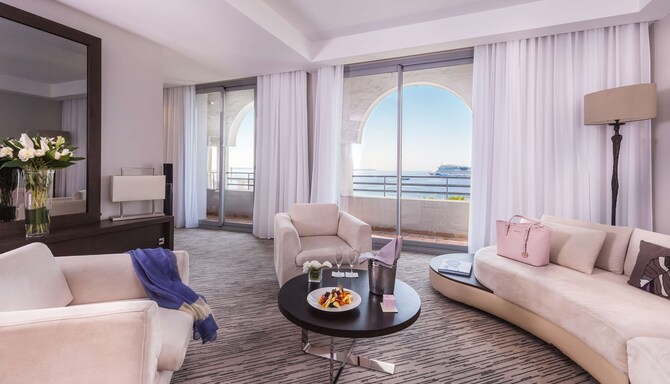 Radisson Blu 1835 Hotel and Thalasso, Cannes - Suite Sky