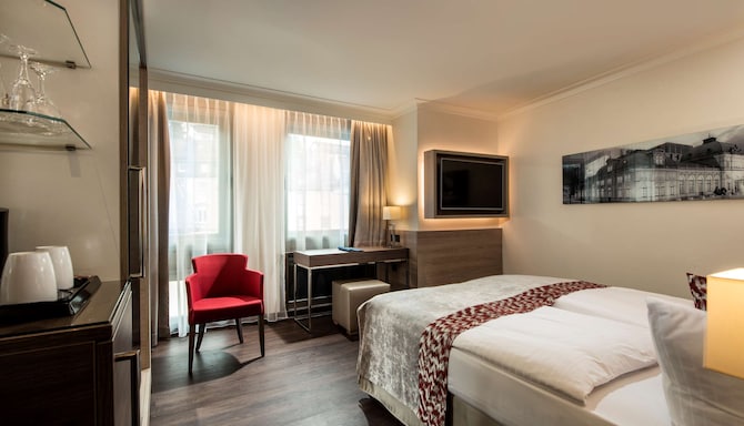 Radisson Blu Badischer Hof Hotel, Baden-Baden - Renovated Standard Room