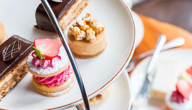 Radisson Blu Edwardian - Offers - Radisson Blu Edwardian Afternoon Tea