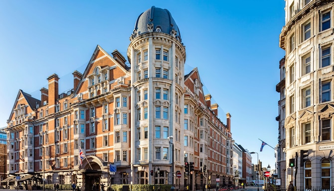 Radisson Blu Edwardian Bloomsbury Street Hotel - Bloomsbury Street Exterior Day
