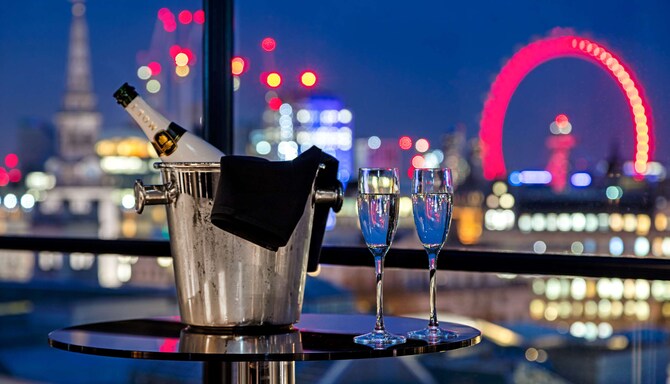 Radisson Blu Edwardian Hampshire Hotel - Hampshire Conference Events Penthouse Night View
