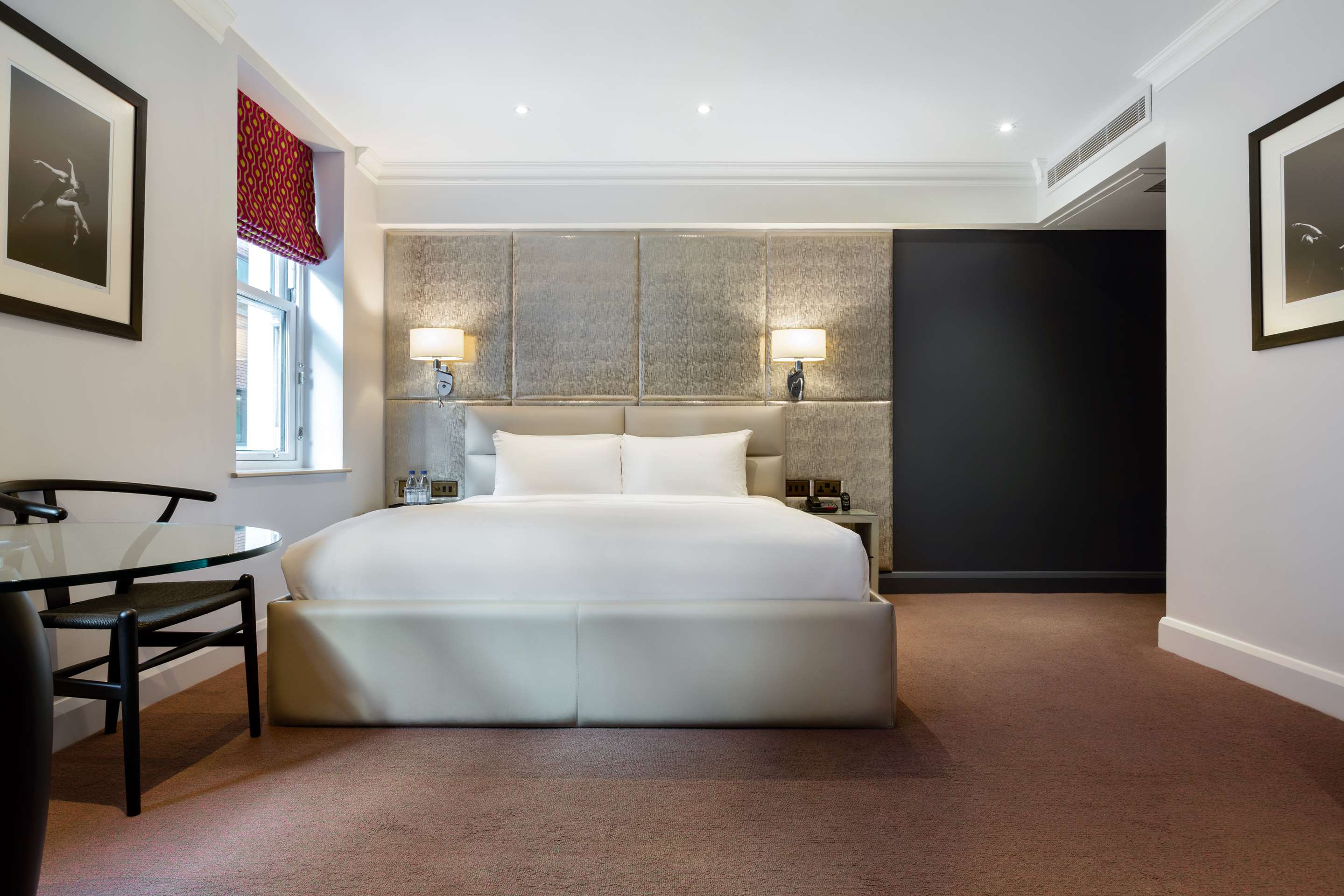 Radisson Blu Edwardian Mercer Street Hotel - King Deluxe Room