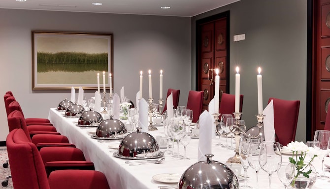 Radisson Blu Grand Hotel Tammer, Tampere - ужин в переговорной