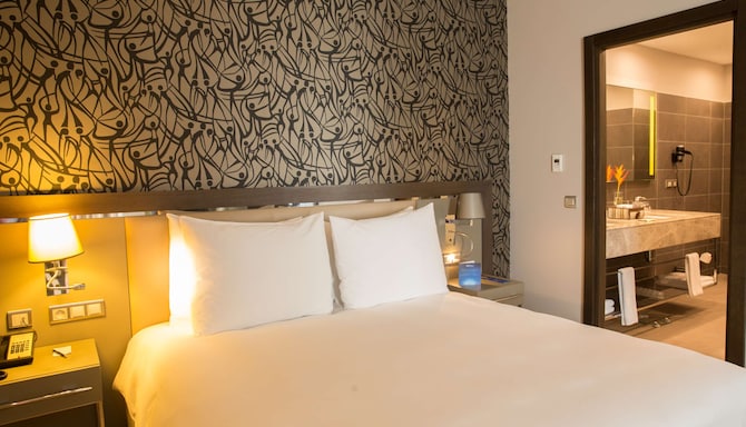 Radisson Blu Hotel, Abidjan Airport - Chambre