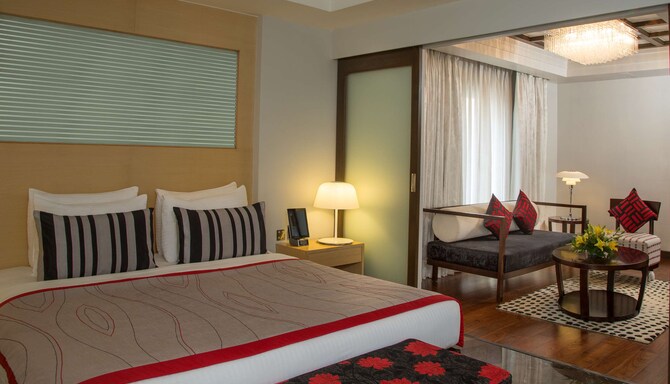 Radisson Blu Hotel Ahmedabad - Executive Suite
