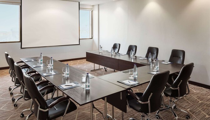 Radisson Blu Hotel, Buraidah - Meeting room
