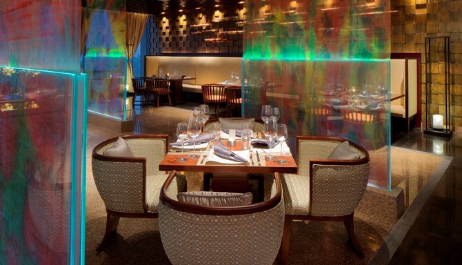 Radisson Blu Hotel Chongqing Sha Ping Ba - Flow Asian Bistro & Bar