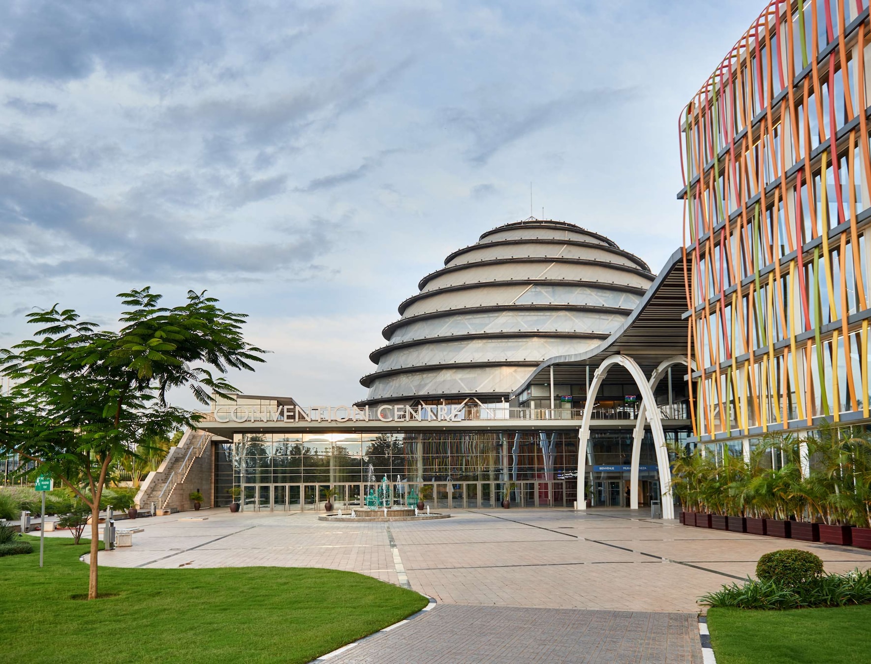 Hotel In Kigali Radisson Blu Hotel Convention Centre - 