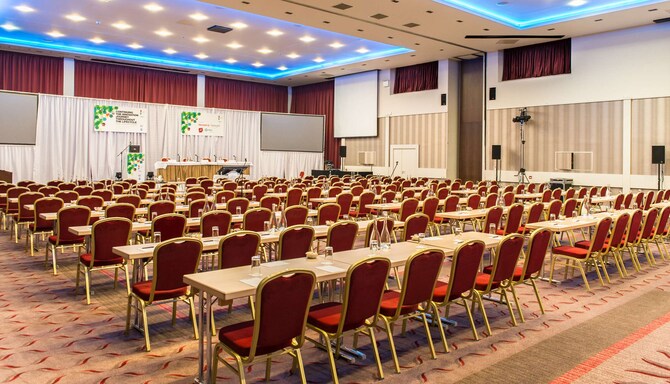 Radisson Blu Hotel, Cork - Meeting Room