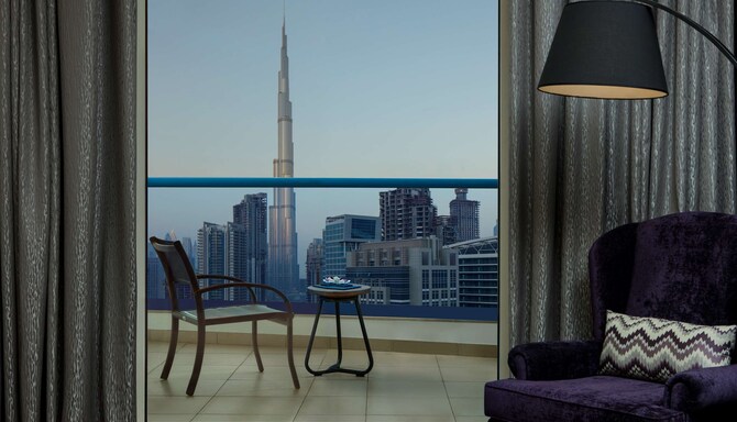 Radisson Blu Hotel, Dubai Waterfront - Guest Room View