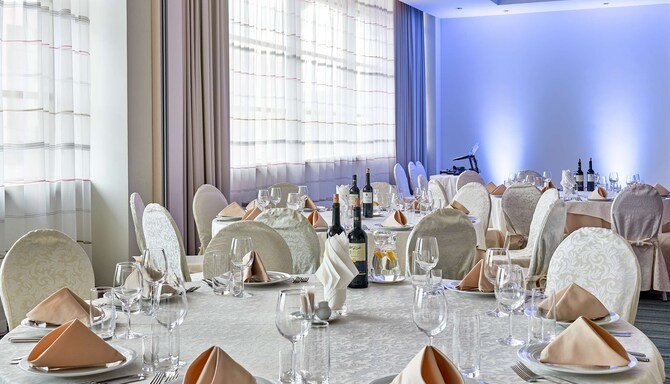 Radisson Hotel, Kaliningrad - Meeting Room Banquet