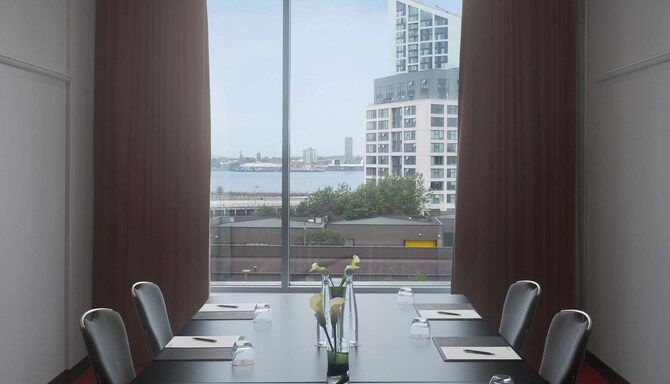 Radisson Blu Hotel, Liverpool - Meeting Room