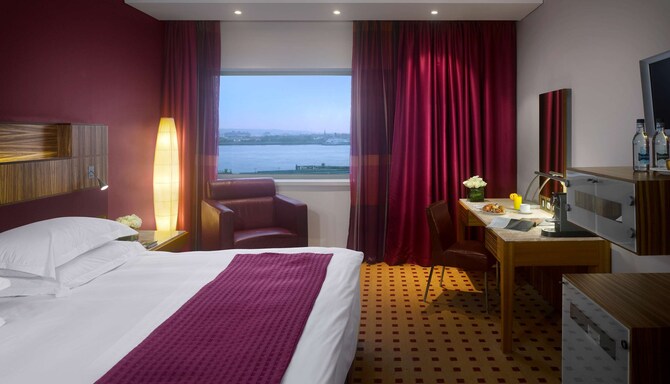 Radisson Blu Hotel, Liverpool - Standard Room