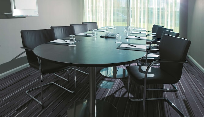 Radisson Blu Hotel London Stansted Airport - Sala assemblee